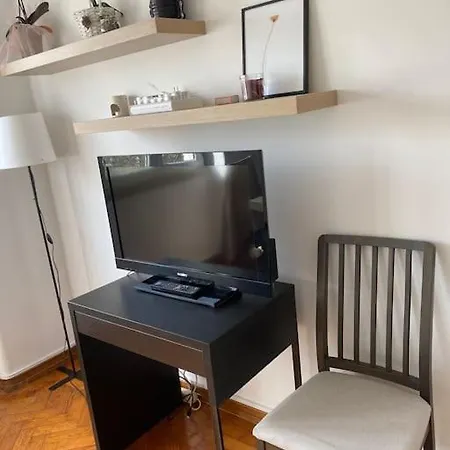Appartamento A Lovely Flat In Heart Of Campo De Ourique